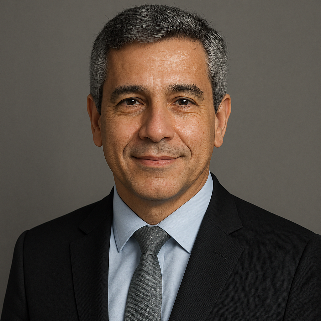 Dr. Marcelo Tavares